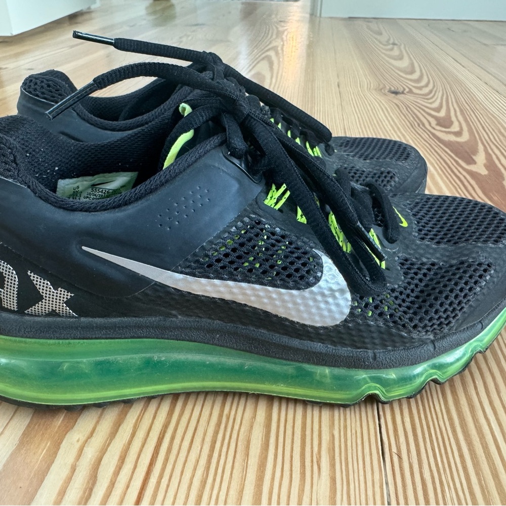 Nike Airmax Excellent Condition Youth Size 5